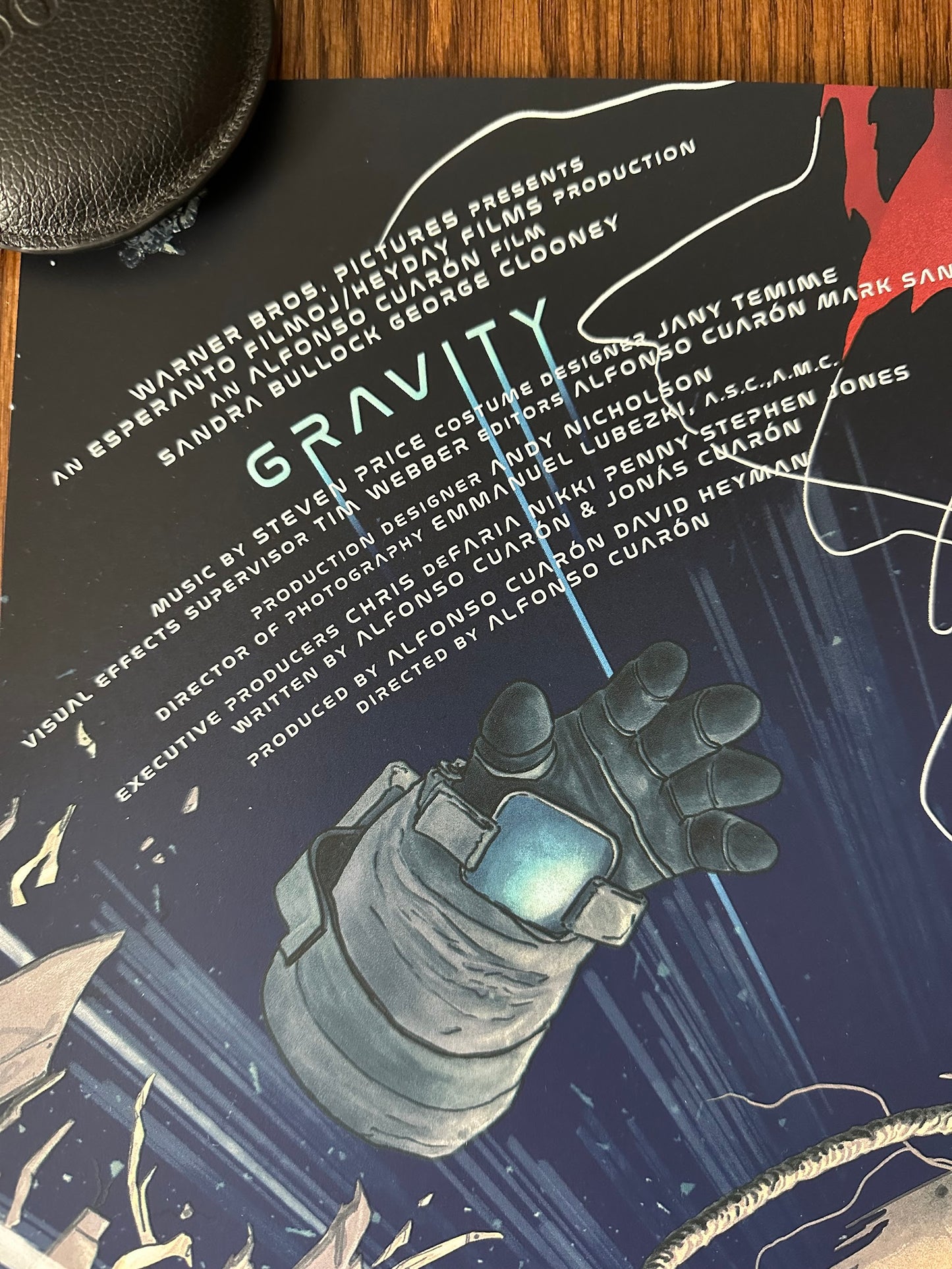 Neil Davies - Gravity 24x36 movie poster - detail image 5